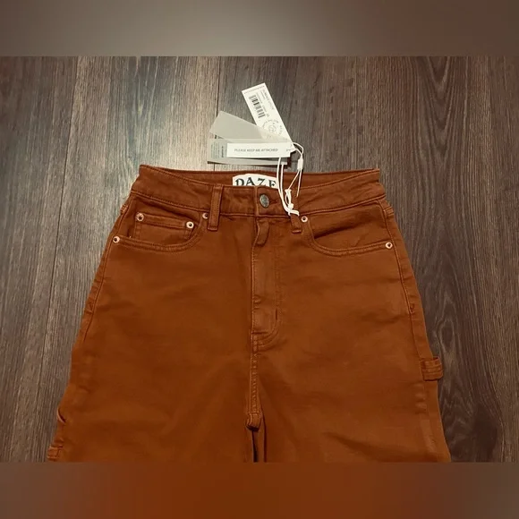 NWT Women’s Daze Caramel Sundaze Utility High Rise Straight Jeans 25 - Picture 4 of 12